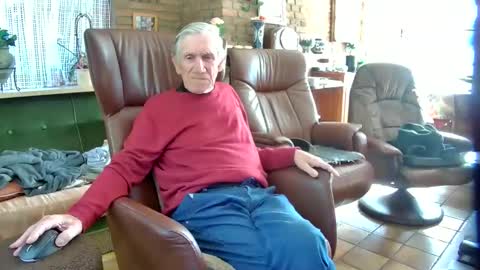 Snapshot of johan7_heet chatting on 10.22.25 johan7 heet online show from 10.22.25