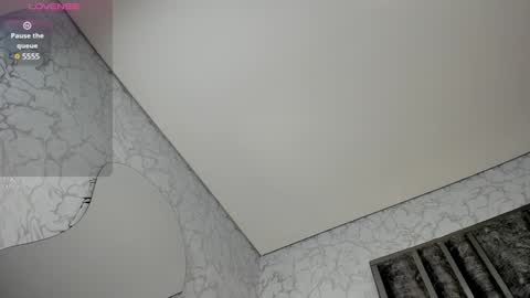 Snapshot of johana_fox_ chatting on 02.04.25 johana fox online show from 02.04.25