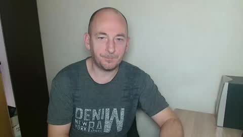 Johan online show from 12.22.25