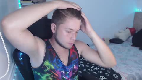 Snapshot of johanleonsweetboy chatting on 01.08.25 JOHAN independient model online show from 01.08.25