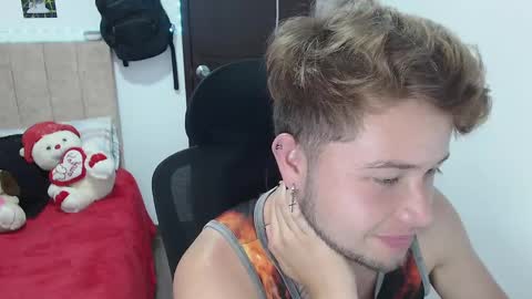 Snapshot of johanleonsweetboy chatting on 01.24.25 JOHAN independient model online show from 01.24.25