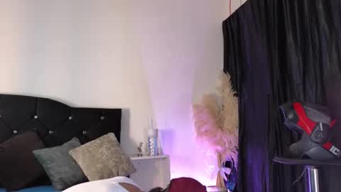 John  online show from 11.12.25