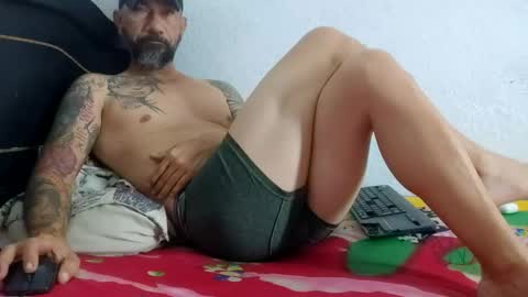 Snapshot of john_balthor chatting on 12.01.24 online show from 12.01.24