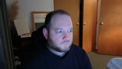 john_bear1 online show from 04.12.26