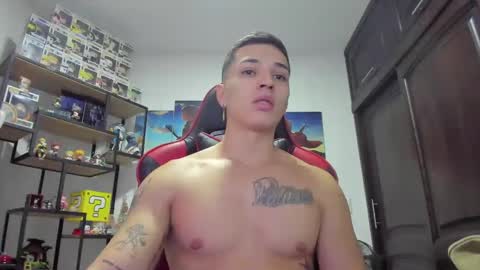 Snapshot of john_s117 chatting on 12.16.24 JOHN online show from 12.16.24