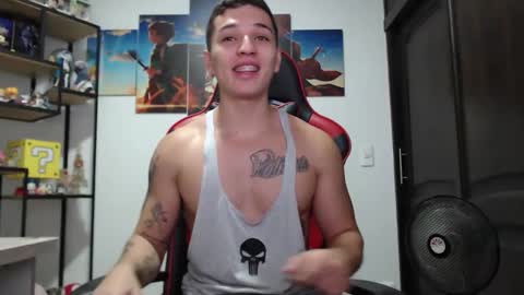 Snapshot of john_s117 chatting on 01.11.25 JOHN online show from 01.11.25