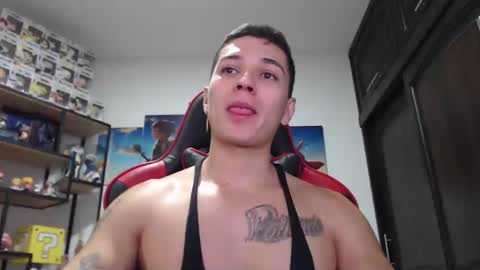 Snapshot of john_s117 chatting on 01.15.25 JOHN online show from 01.15.25