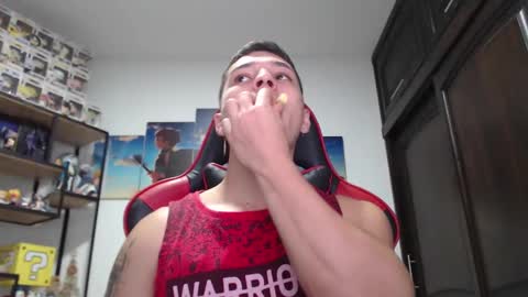 Snapshot of john_s117 chatting on 01.17.25 JOHN online show from 01.17.25