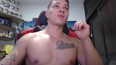 Snapshot of john_s117 chatting on 01.20.25 JOHN online show from 01.20.25