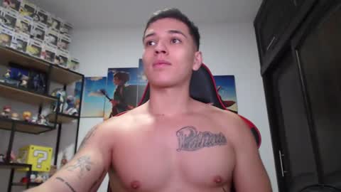 Snapshot of john_s117 chatting on 02.11.25 JOHN online show from 02.11.25