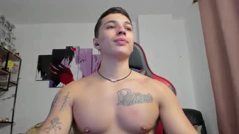 Snapshot of john_s117 chatting on 09.11.25 JOHN online show from 09.11.25