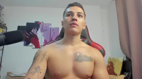 Snapshot of john_s117 chatting on 10.11.25 JOHN online show from 10.11.25