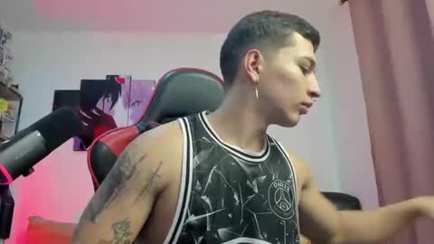 Snapshot of john_s117 chatting on 10.23.25 JOHN online show from 10.23.25