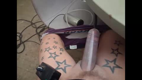 Snapshot of john_silversteel chatting on 10.31.25 john_silversteel online show from 10.31.25