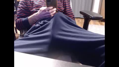 Snapshot of johnbongo chatting on 02.03.26 johnbongo online show from 02.03.26