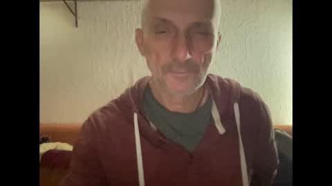 SeriousCurious online show from 10.09.25
