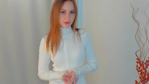 Snapshot of johnetteebberts chatting on 11.10.25 Elizabeth online show from 11.10.25