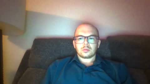 Snapshot of johngee5183456789 chatting on 07.12.26 Thedude online show from 07.12.26