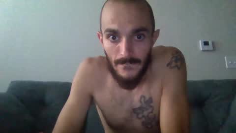 Snapshot of johnjones585121 chatting on 05.21.26 johnjones585121 online show from 05.21.26