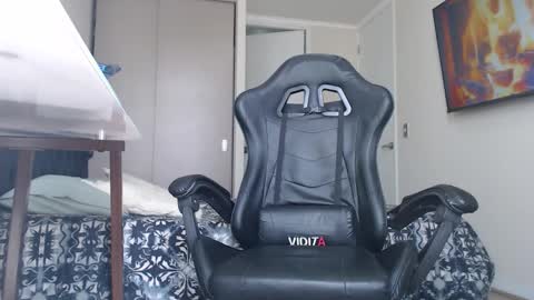 john online show from 09.17.25