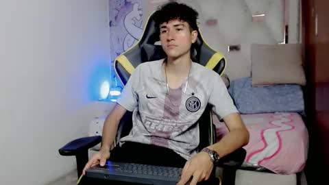 johnny_cagee online show from 01.16.26