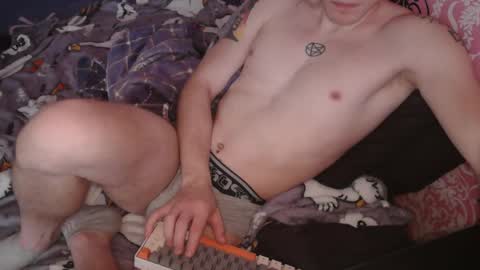 Snapshot of johnny_positive chatting on 02.24.25 Johnny online show from 02.24.25