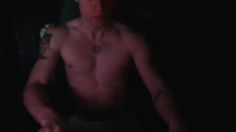 Snapshot of johnny_positive chatting on 10.06.25 Johnny online show from 10.06.25