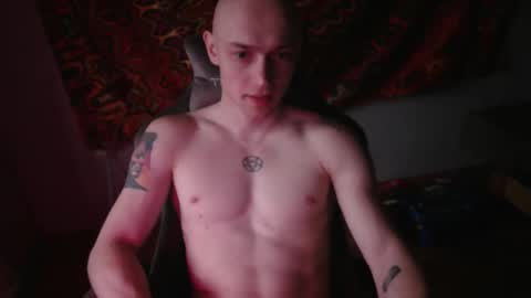 Snapshot of johnny_positive chatting on 11.07.25 Johnny online show from 11.07.25