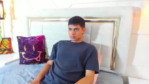 johnny_romano online show from 02.26.25