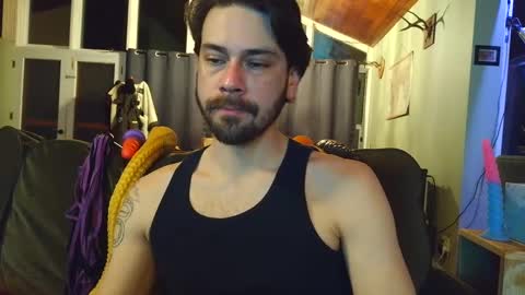 Snapshot of johnrocaroro111 chatting on 02.14.25 johnrocaroro111 online show from 02.14.25