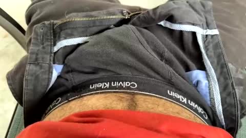 Snapshot of johnsmith2327 chatting on 09.09.25 johnsmith2327 online show from 09.09.25