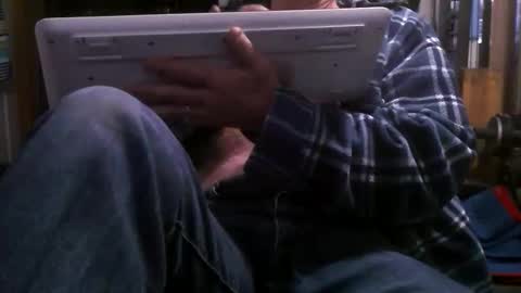 Snapshot of johnstrong699 chatting on 03.12.25 johnstrong online show from 03.12.25