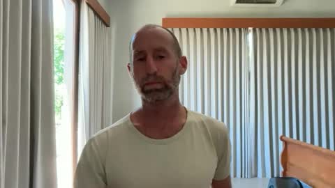 Snapshot of johnvincentshrader chatting on 04.19.26 Amitabha8282 online show from 04.19.26