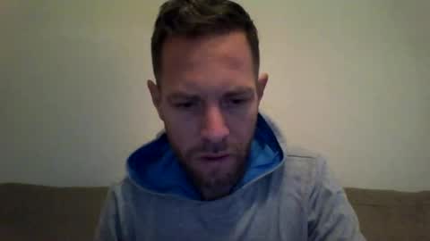 Snapshot of jojo19844 chatting on 10.06.25 jojo19844 online show from 10.06.25