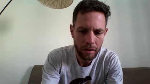 Snapshot of jojo19844 chatting on 10.15.25 jojo19844 online show from 10.15.25