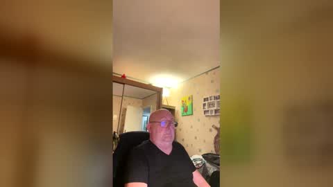 Snapshot of jojo60000529566 chatting on 02.16.26 jojo60000529566 online show from 02.16.26