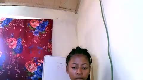 joliekah27 online show from 01.24.25