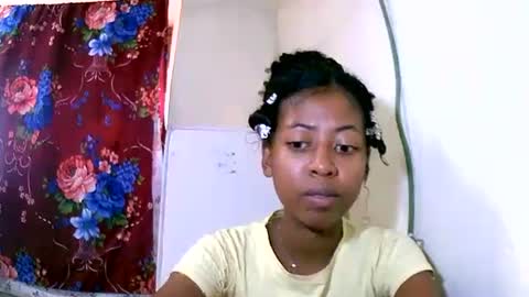 joliekah27 online show from 01.26.25