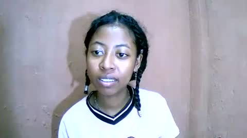 joliekah27 online show from 01.29.25