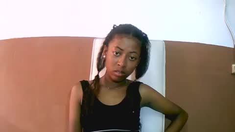 joliekah27 online show from 02.11.25