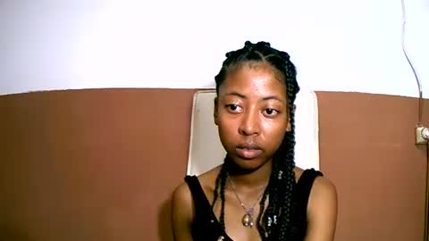 joliekah27 online show from 02.12.25