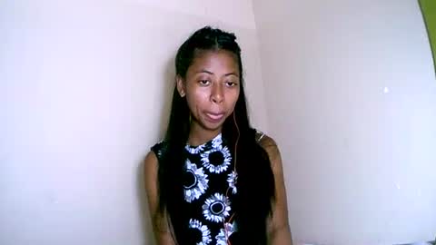 joliekah27 online show from 09.19.25