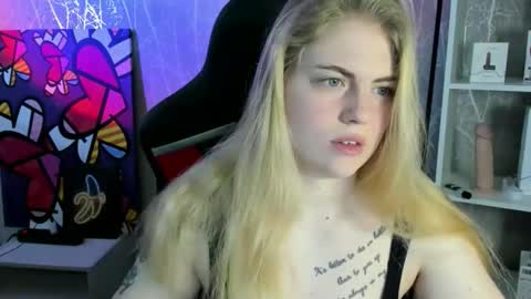 Snapshot of jolly_doll_ chatting on 05.04.26 Jolly online show from 05.04.26