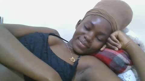 jollynabeb online show from 10.17.25