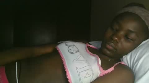 jollynabeb online show from 11.24.25