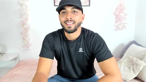 Snapshot of jon_bukowski chatting on 11.17.25 Jon online show from 11.17.25