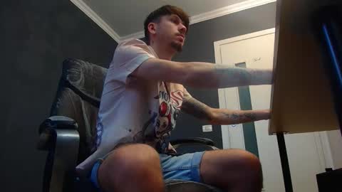 Snapshot of jonahshaw chatting on 09.20.25 JonahShaw online show from 09.20.25