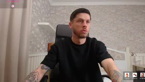 Snapshot of jonahshaw chatting on 05.02.26 JonahShaw online show from 05.02.26