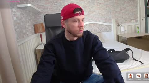 Snapshot of jonahshaw chatting on 05.03.26 JonahShaw online show from 05.03.26