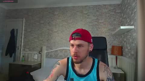 Snapshot of jonahshaw chatting on 05.27.26 JonahShaw online show from 05.27.26